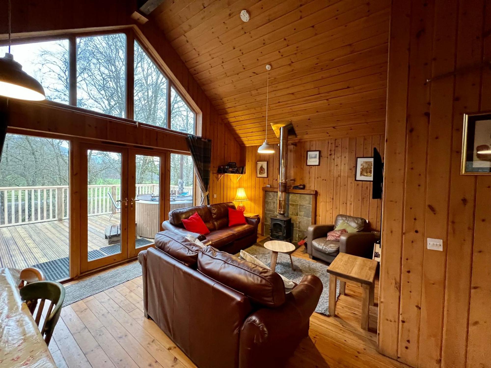 Dalavich Fern Lodge מראה חיצוני תמונה